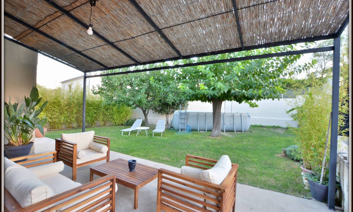 Calvisson Resort | Villa Les Trois Moulins