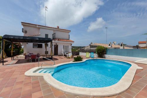 Vilanova I la Geltru House | Villa Lilia