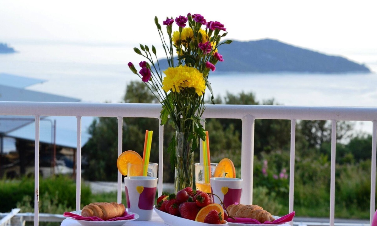 Brsecine Villa | Villa Lina - Five Bedroom Villa with Terrace and Sea View