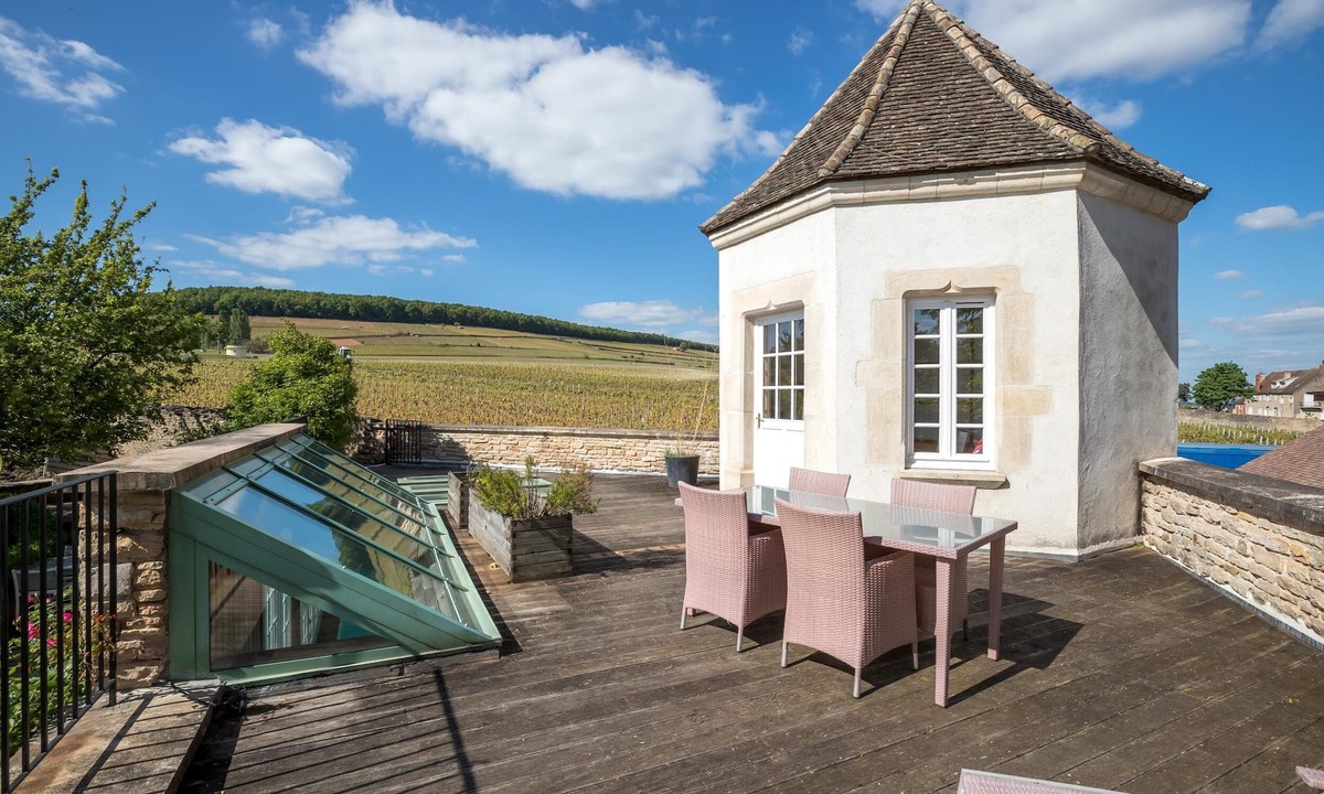 Aloxe-Corton Hotel | Villa Louise