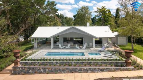 Burradoo House | Villa Luita