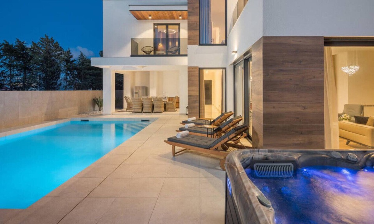 Zambratija Villa | Villa Luxor