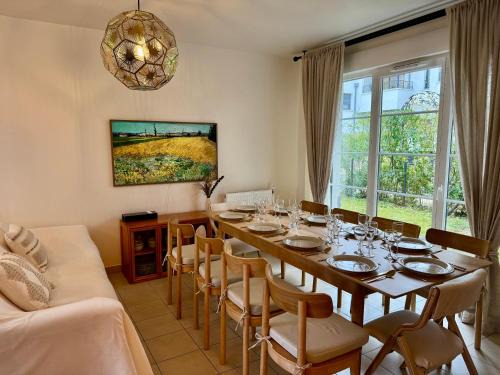 Chessy Villa | Villa Madison, 10 P, Val d'Europe, Disney, 2 private Parkings