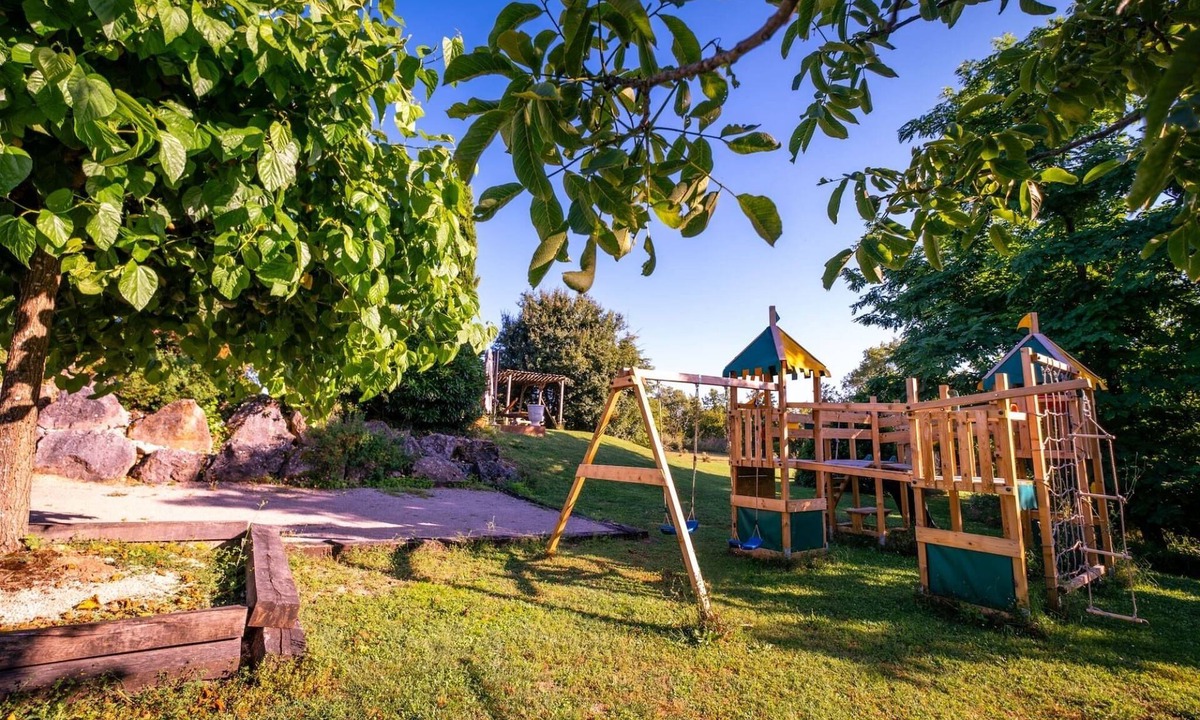 Castelnau-de-Montmiral Villa | Villa Magarre - Heated pool - Spa - Nature