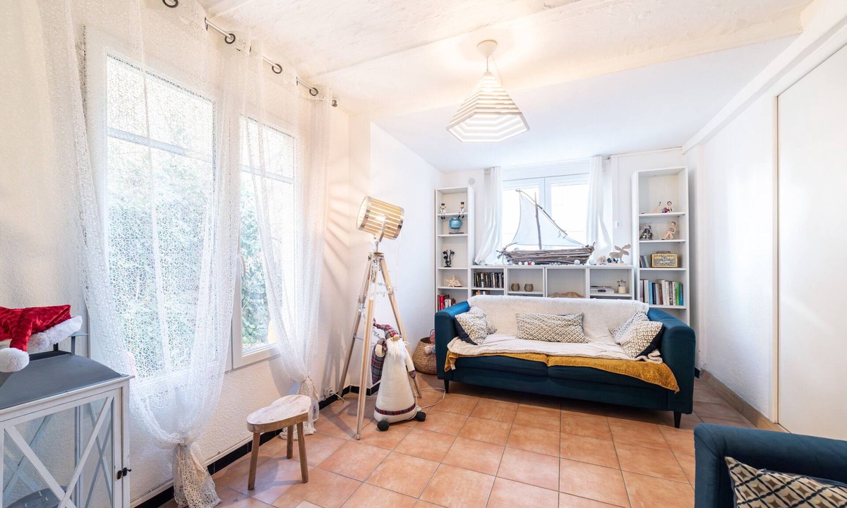 Mediterranee Villa | Villa 'Maison Type Canetoise' with Private Terrace, Wi-Fi and Air Conditioning