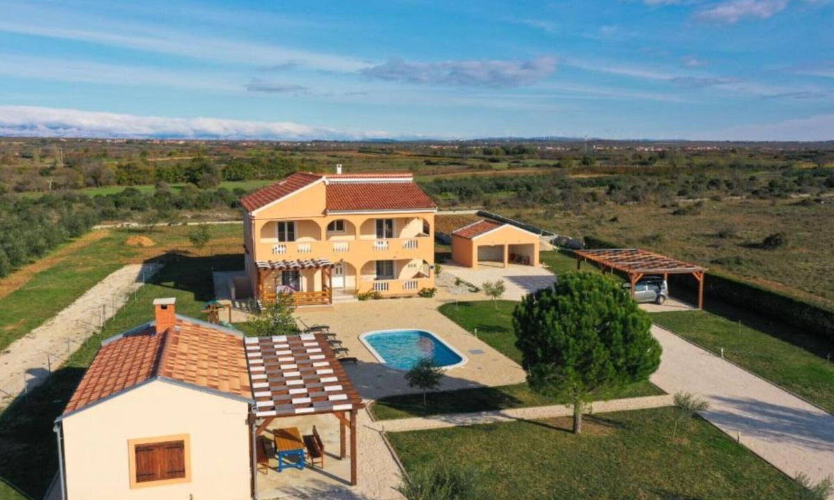 Skabrnja Villa | Villa Maja - Three bedroom villa with pool