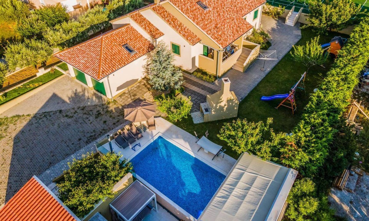 Poljica Villa | Villa Majia - Four Bedroom Villa, Sleeps 10