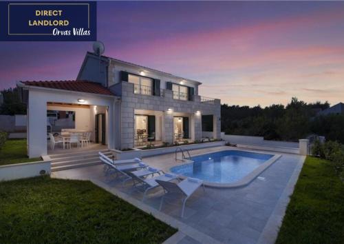 Cove Osibova (Milna) Villa | Villa Makarac - Heated Pool, Beach 140m & Kids Playground I Brač