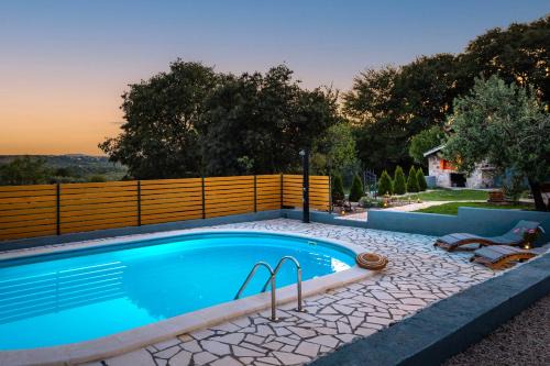 Skradin Villa | Villa Manda Adriatic heated pool