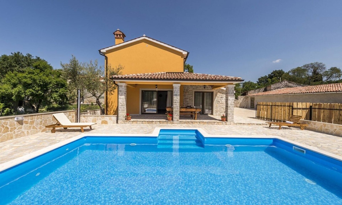 Vrsar Villa | Villa Marija with Private Pool in Klostar
