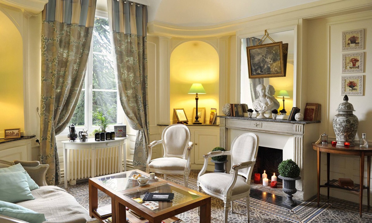 Saint-Jean-le-Blanc Hotel | Villa Marjane