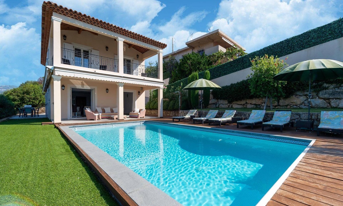 Montaleigne Villa | Villa Mathilda with pool close to Nice