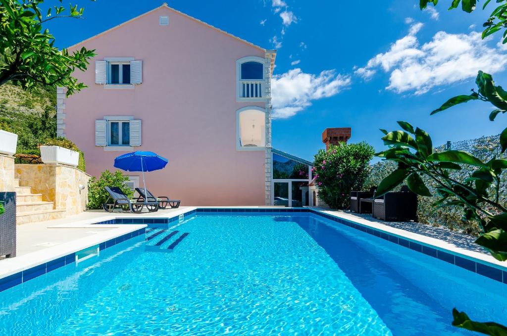 Vodovađa Villa | Villa Mateo with Private Pool