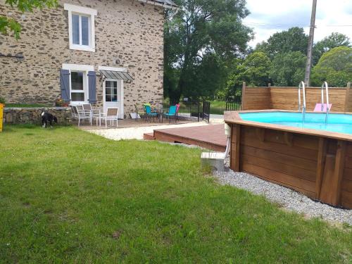 Bussiere-Galant House | Villa Mendieras