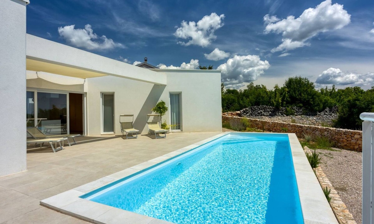 Linardici Villa | Villa Menta 4 by Villas Guide