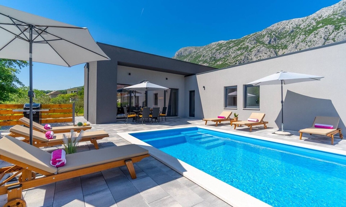 Gata Villa | Villa Mir with private pool, 3 bedrooms, 7km from sandy beach