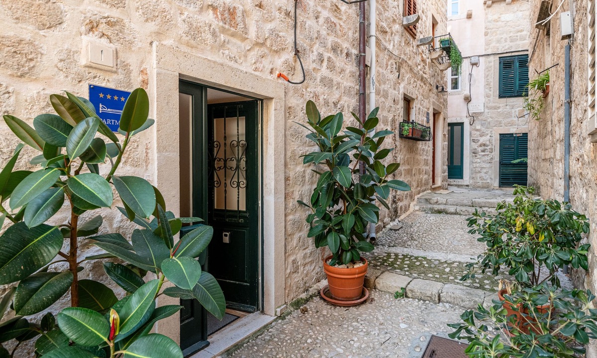 Dubrovnik Old Town Villa | Villa Mirabilis, stunning superior villa, Dubrovnik Old Town