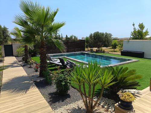Frontignan Villa | Villa moderne avec piscine privée près de la mer