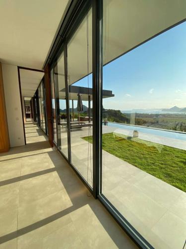 Selong Belanak Villa | Villa Monaco - Oceanview Luxury with Private Pool