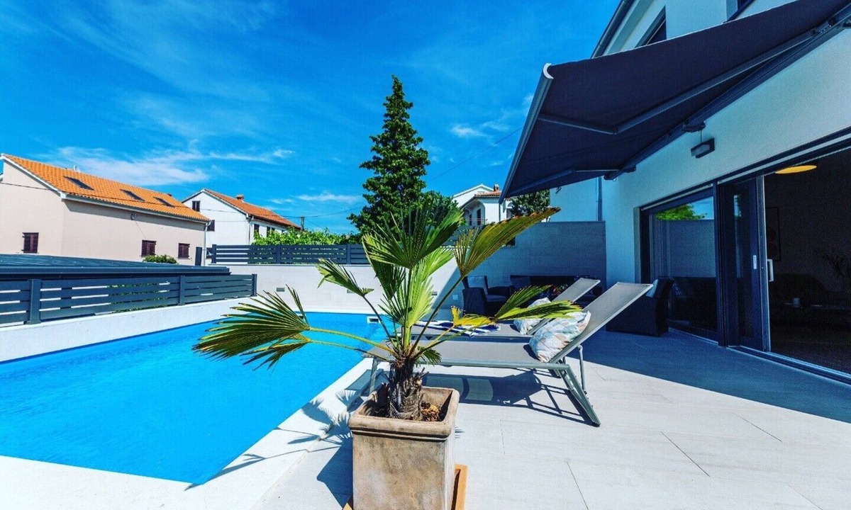 Njivice Villa | Villa Mondo Adria with private pool