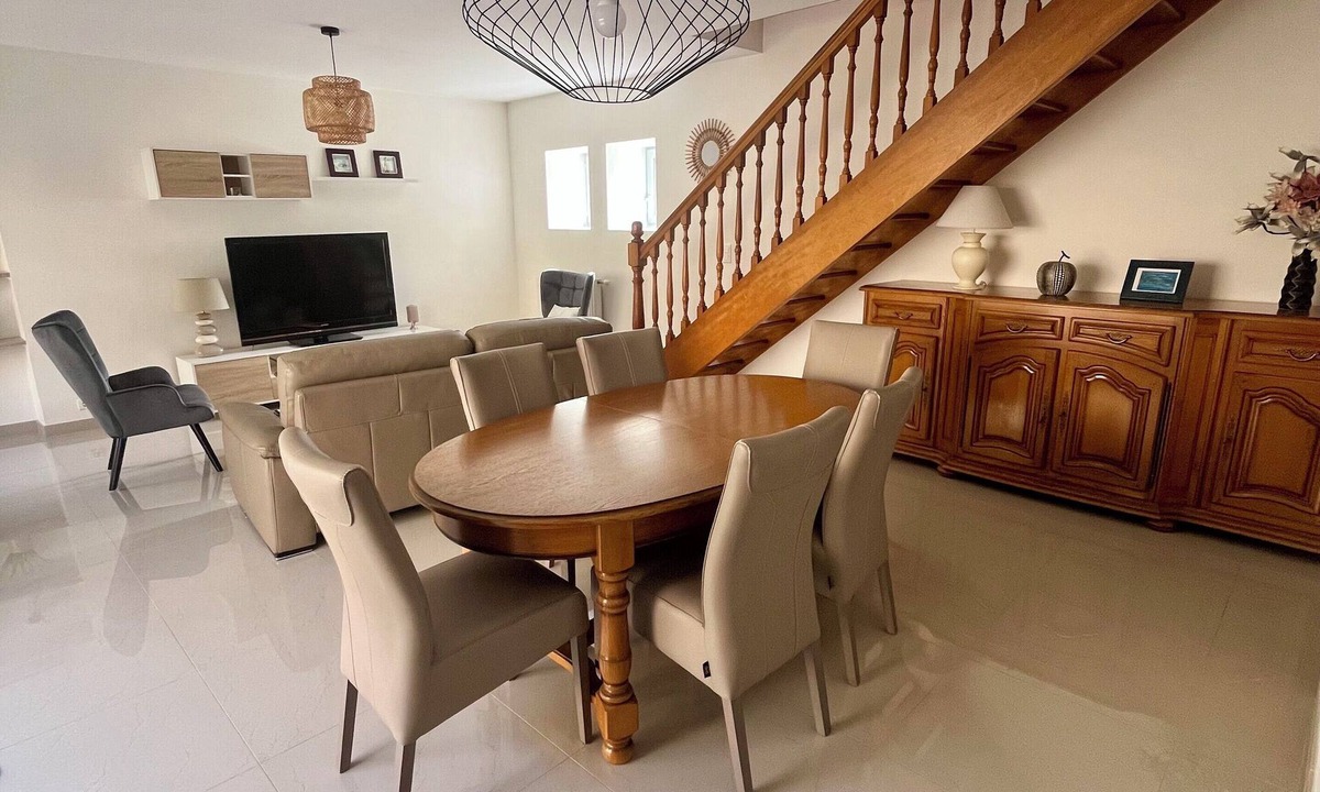 Baud House | Villa Monica