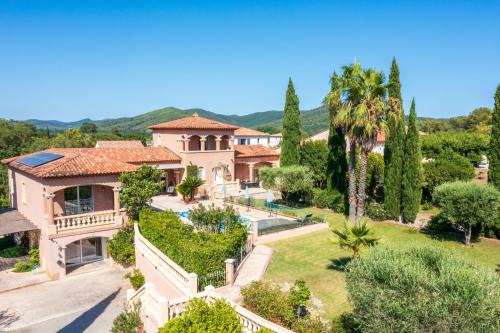 La Crau Villa | Villa Moniris Provence Bliss and Pool