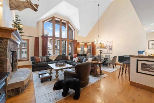 Beaver Creek Apartment | Villa Montane 215 by East West Hospitality