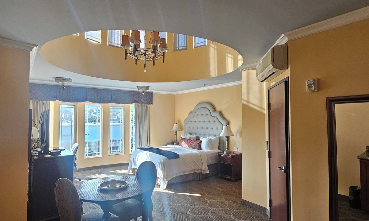 San Bruno Hotel | Villa Montes Hotel
