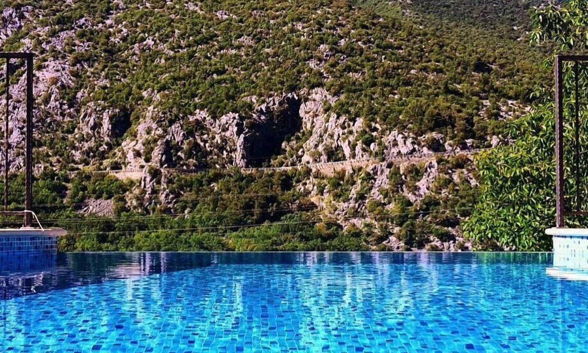 Omis House | Villa Mosor with heated saltwater pool and sauna