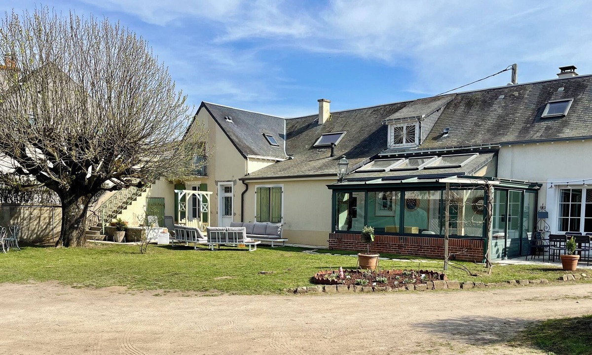 Mulsanne House | Villa Mulsanne - Luxury Retreat near Le Mans Circuit