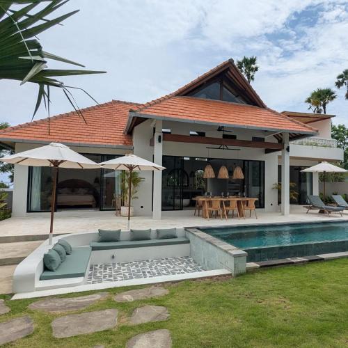 Abang Villa | Villa Nagaïa - 2 bedrooms, Pool, Roof-top, Garden