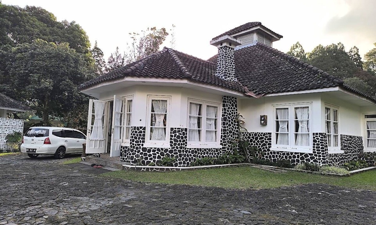 Pakem Hotel | Villa Narendra Yogyakarta
