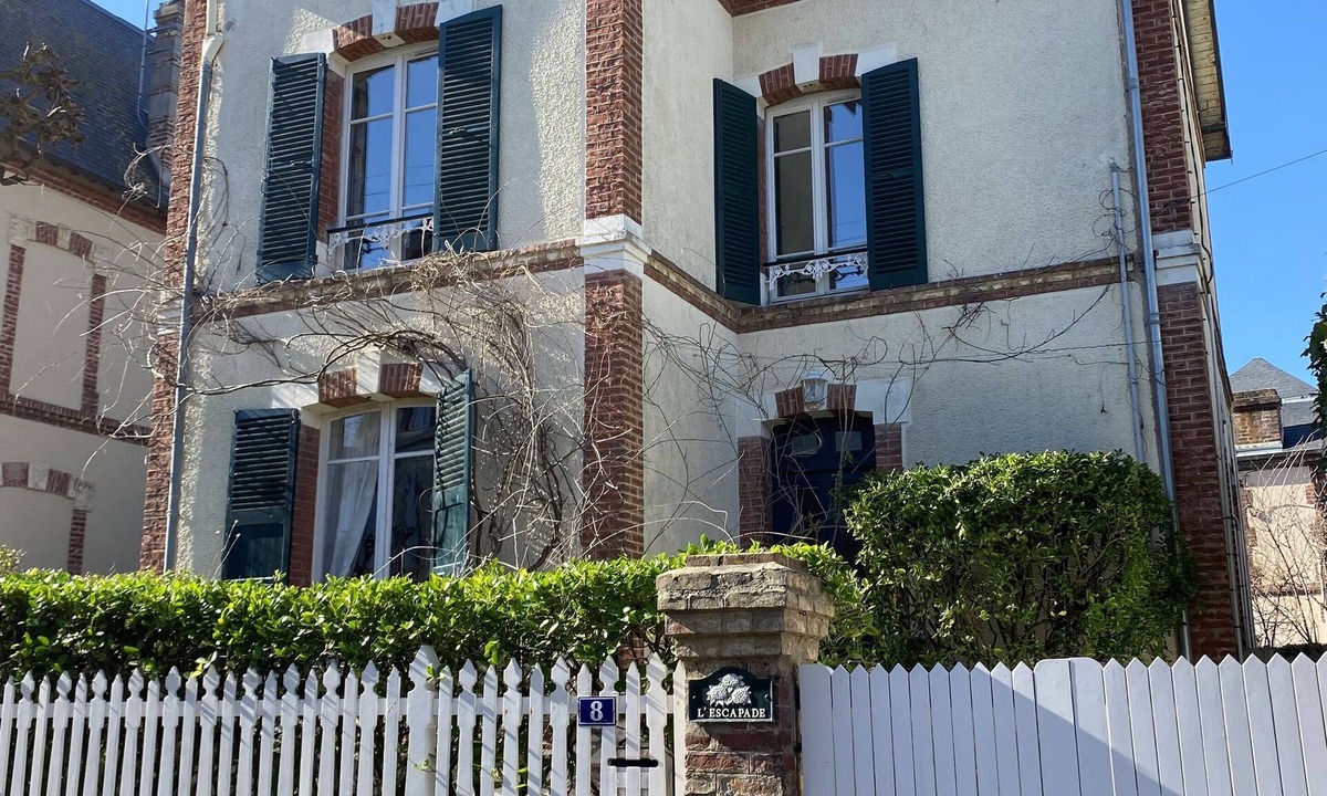 Cabourg Villa | Villa near beach and shops