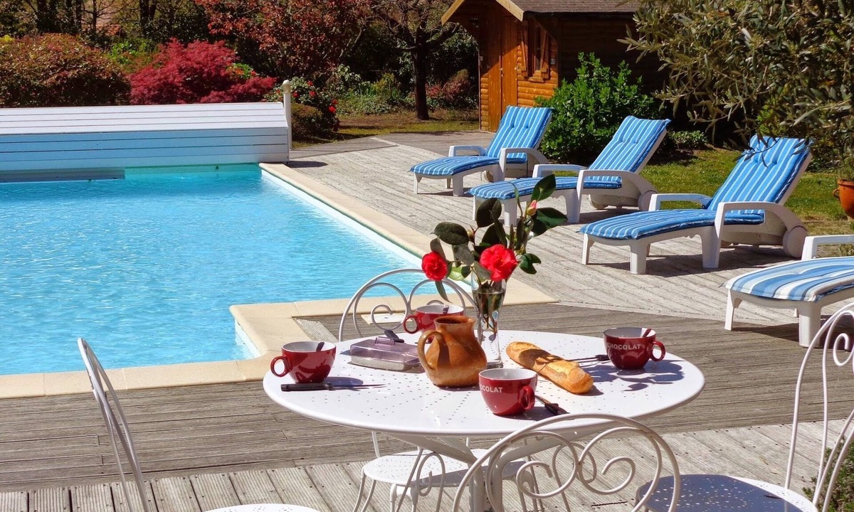Sanguinet Villa | Villa near lake 4*, max. 6 pers heated pool June to end of Sept, pets allowed