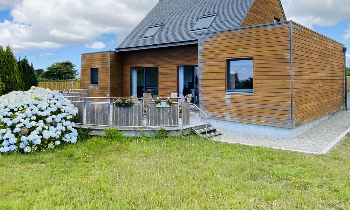 Plouhinec Villa | Villa near the Beaches