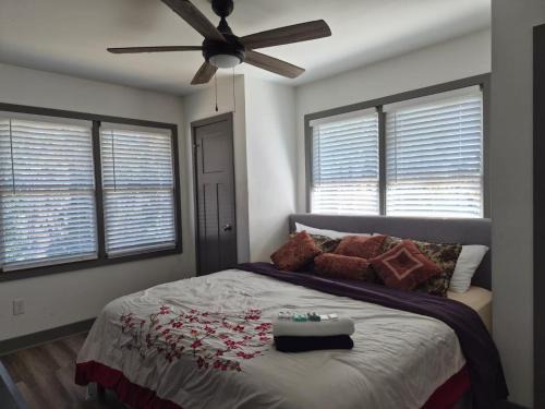 Atlanta House | Villa Nemesio & Linsday