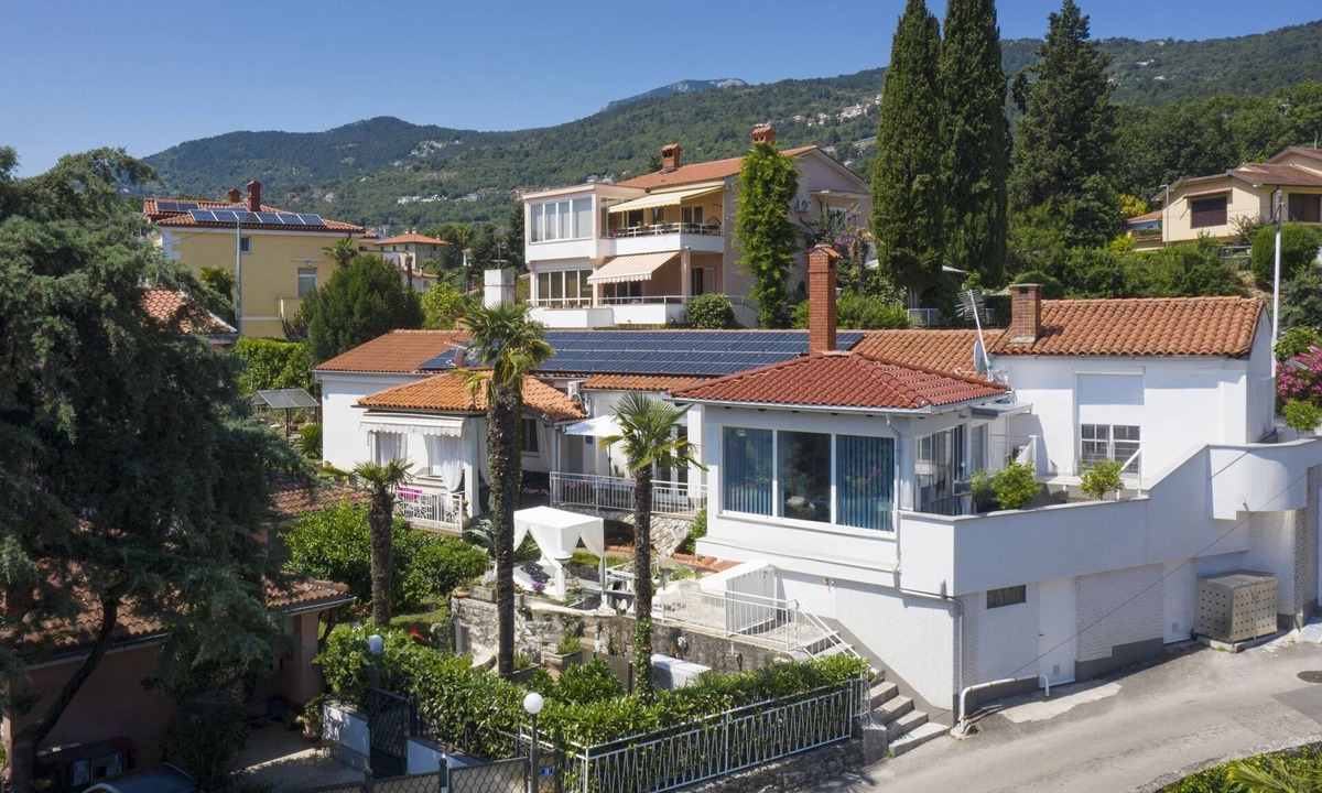Ika Villa | Villa Nika with Sea View
