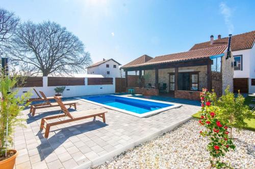 Skabrnja Villa | Villa Niko ZadarVillas