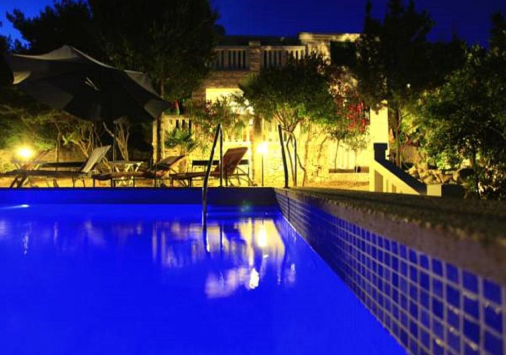 Potirna Villa | Villa Nova