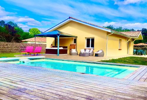 Sainte-Eulalie-en-Born House | Villa Océane & jacuzzi et piscine chauffée