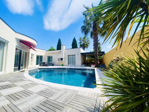 La Grande-Motte Villa | Villa Occitanie - Villa 6 pers avec piscine quartier résidentiel MAE-4084