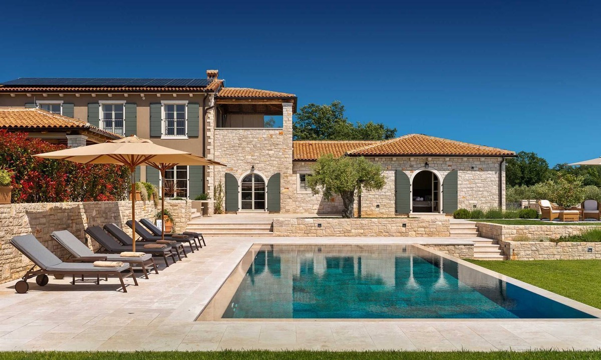 Vabriga Villa | Villa Olive View – Your Exclusive Retreat
