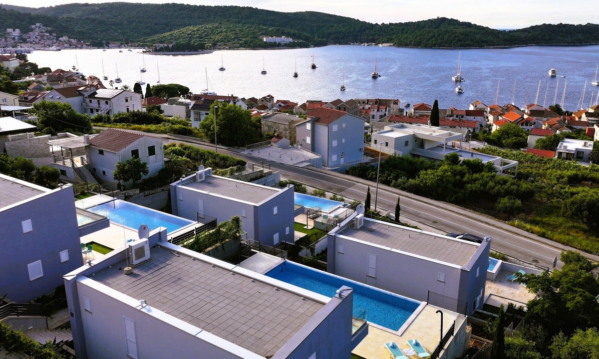 Vis Villa | Villa Onix – Panoramic Sea View with Private Heated Pool