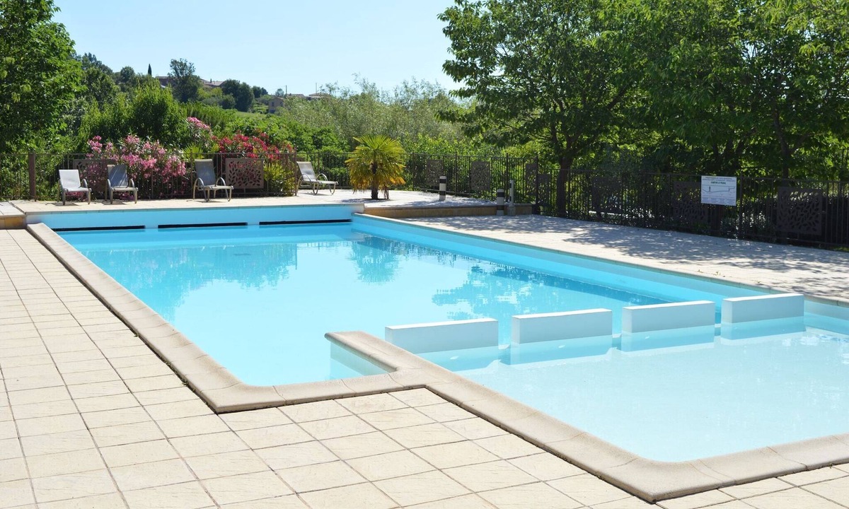 Les Vans House | Villa Overlooking Les Vans Centre