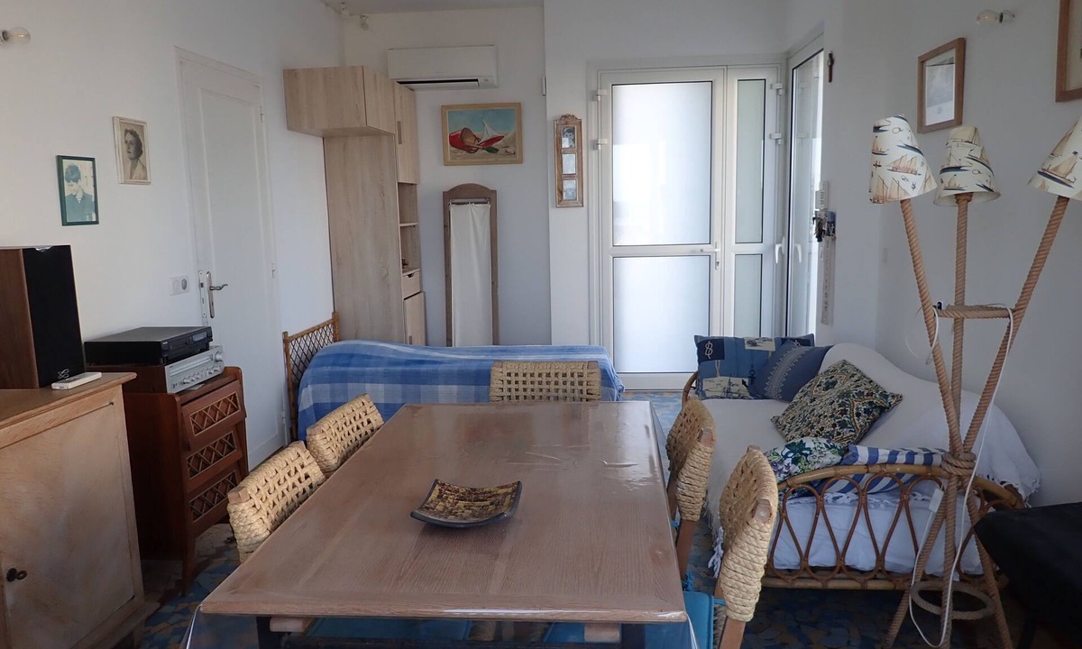 Palavas-les-Flots Villa | Villa, Palavas les flots, seaside, direct access to the beach, sleeps 6/7