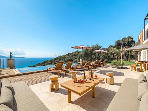 Olmeto Villa | Villa Paolina