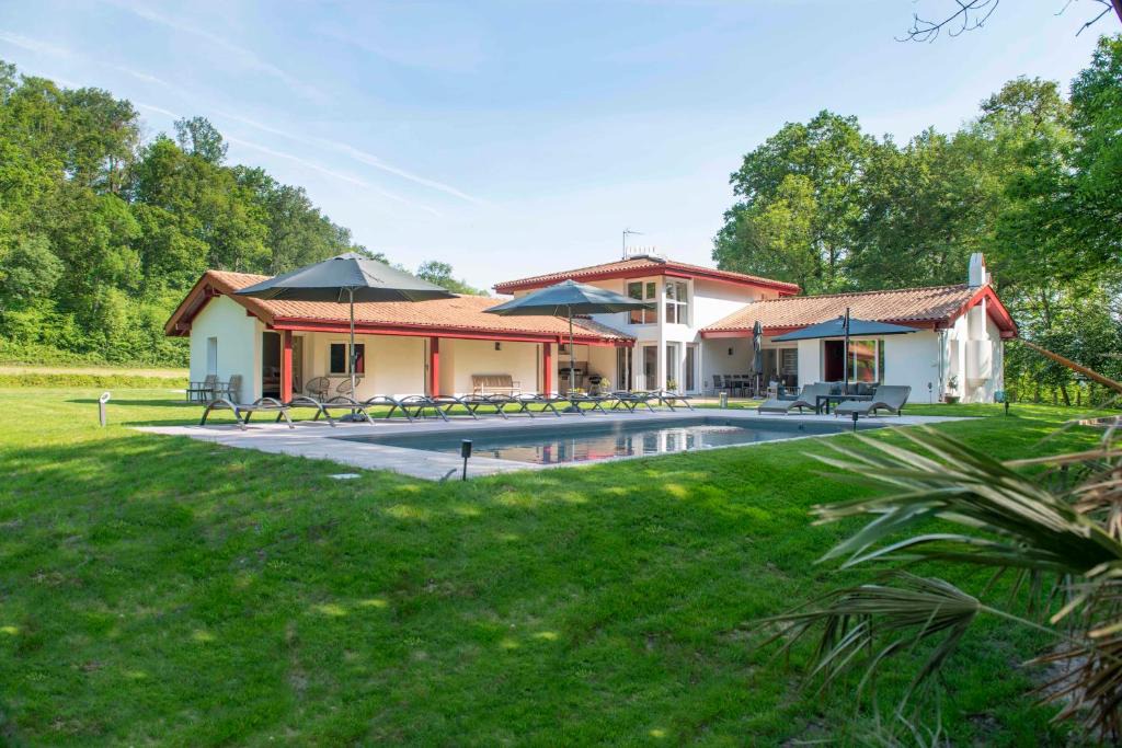 Uhart-Cize Villa | Villa Paulen Pausa