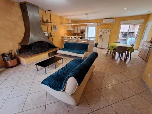 Portel-des-Corbieres House | Villa Pierrot