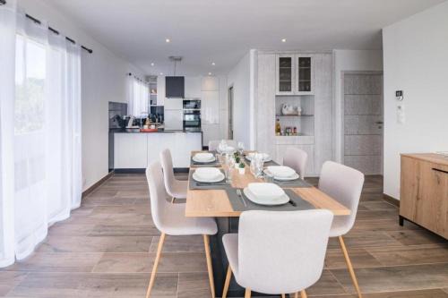 Lanildut Villa | Villa Plain-Pied Vue Mer