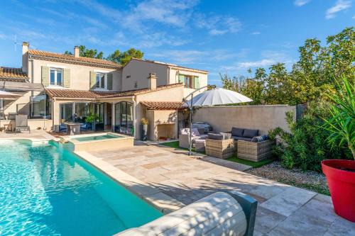 Sarrians Villa | Villa Plein Soleil